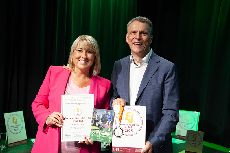 Preisverleihung Comenius EduMedia Siegel 2025 - Isabel Gathof und Ludwig Kuhn